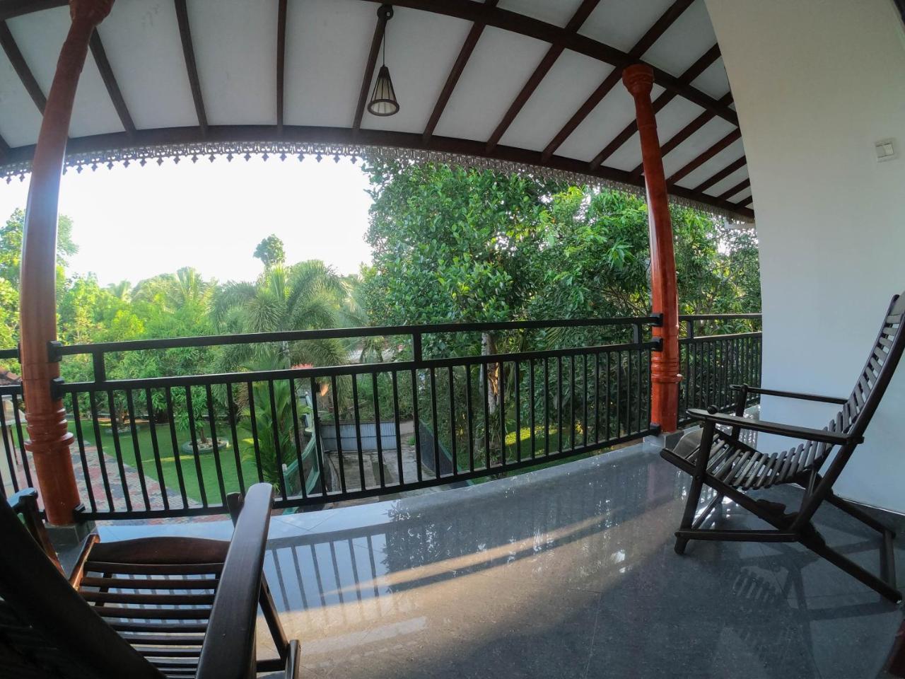 Villa Girilena Hikkaduwa Buitenkant foto